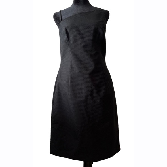 David Meister Dresses & Skirts - David Meister Black Asymmetrical Backless Sleeveless Cocktail Party Formal Dress